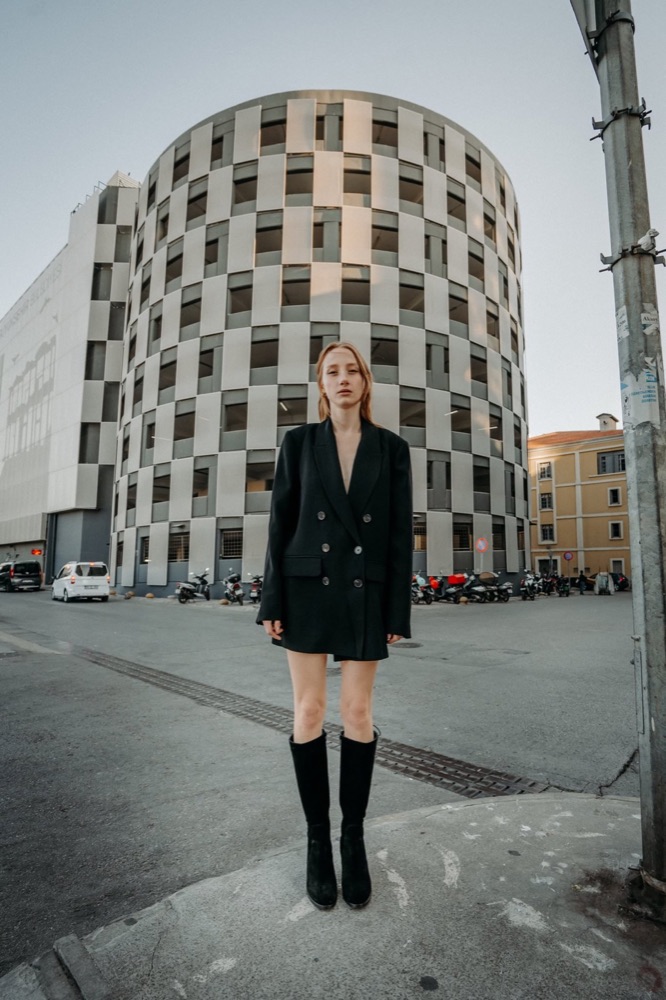 Fashion shoot in front of a checkered building